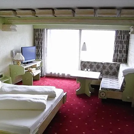Kronenhotel Отель типа 