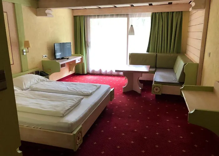 Kronenhotel Panzió 3*