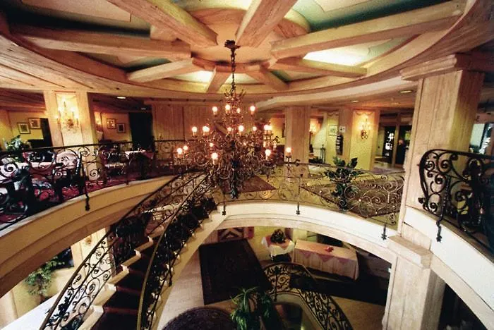 Panzió Kronenhotel 3*